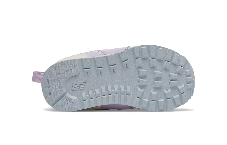 Shop （幼兒）New Balance 574 彈性鞋帶款 'Astral Glow' ID574NTG