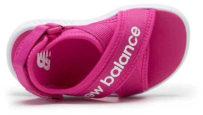 (TD) New Balance 650: Synthetisch Donkerrode Sandalen IO650AD Lookbook (TD) New Balance 650: Synthetisch Donkerrode Sandalen IO650AD