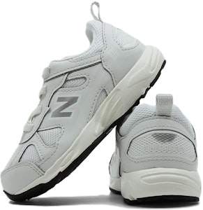 (TD) New Balance 878 Seri Low Tops Retro Putih IV878KN1 Purchase (TD) New Balance 878 Seri Low Tops Retro Putih IV878KN1