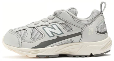 (Toddler) New Balance 878 Low Cut Running Shoes Grey IV878KNS (Toddler) New Balance 878 Low Cut Running Shoes Grey IV878KNS
