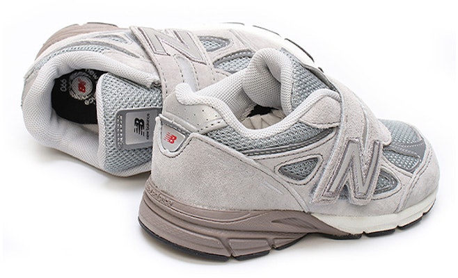 嬰童 New Balance 990 v4 魔術貼 低筒休閒運動鞋 灰色 Lookbook 嬰童 New Balance 990 v4 魔術貼 低筒休閒運動鞋 灰色
