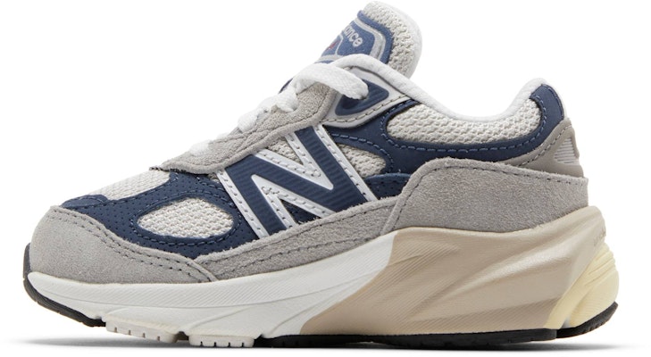 (TD) New Balance 990v6 Lebar 'Hari Kelabu 2023' IC990TC6-W Lookbook (TD) New Balance 990v6 Lebar 'Hari Kelabu 2023' IC990TC6-W