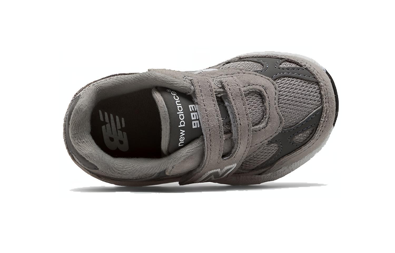 Lookbook New Balance 993系列 灰色 童鞋