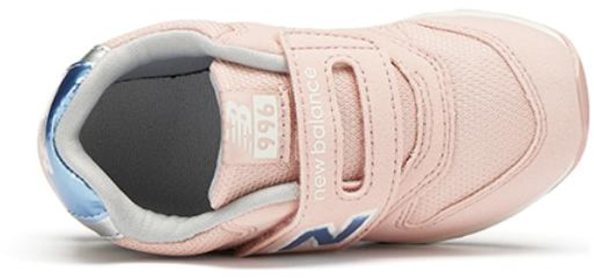 (TD) New Balance 996 Ancho 'Rosa Pastel Metálico' IZ996JJ3 Lookbook (TD) New Balance 996 Ancho 'Rosa Pastel Metálico' IZ996JJ3