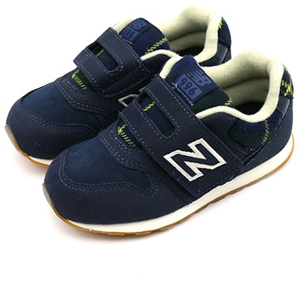 嬰童 New Balance 996v2 海軍藍 Lookbook 嬰童 New Balance 996v2 海軍藍