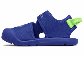 (Toddler) New Balance CRSR Velcro Stylish Flat Heel Sports Blue Sandals IOCRSRRB (Toddler) New Balance CRSR Velcro Stylish Flat Heel Sports Blue Sandals IOCRSRRB