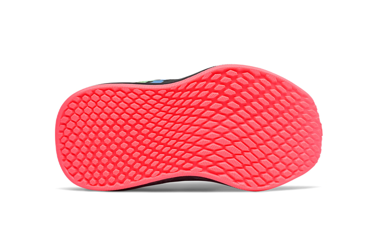 Shop (TD) ニューバランス FF Fast v2 ブラックレッド ITFSTRM2