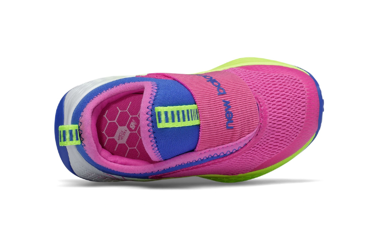 Lookbook (TD) ニューバランス FF Fast v2 ピンク ITFSTLF2