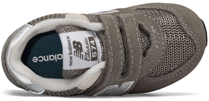 幼童 New Balance 魔鬼氈574核心 灰色 Lookbook 幼童 New Balance 魔鬼氈574核心 灰色