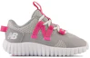 Order (TD) New Balance Playgruv v2 Bungee 'Gris y Rosa Alto' ITPGRVAD