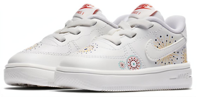 (TD) Nike 宝宝版 Air Force 1 '18 QS 刺绣款 '白色' AO2092-100 Lookbook (TD) Nike 宝宝版 Air Force 1 '18 QS 刺绣款 '白色' AO2092-100