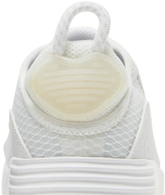 (TD) ナイキ エア マックス 2090 "ピュアプラチナ" CU2092-100 Sizing (TD) ナイキ エア マックス 2090 "ピュアプラチナ" CU2092-100