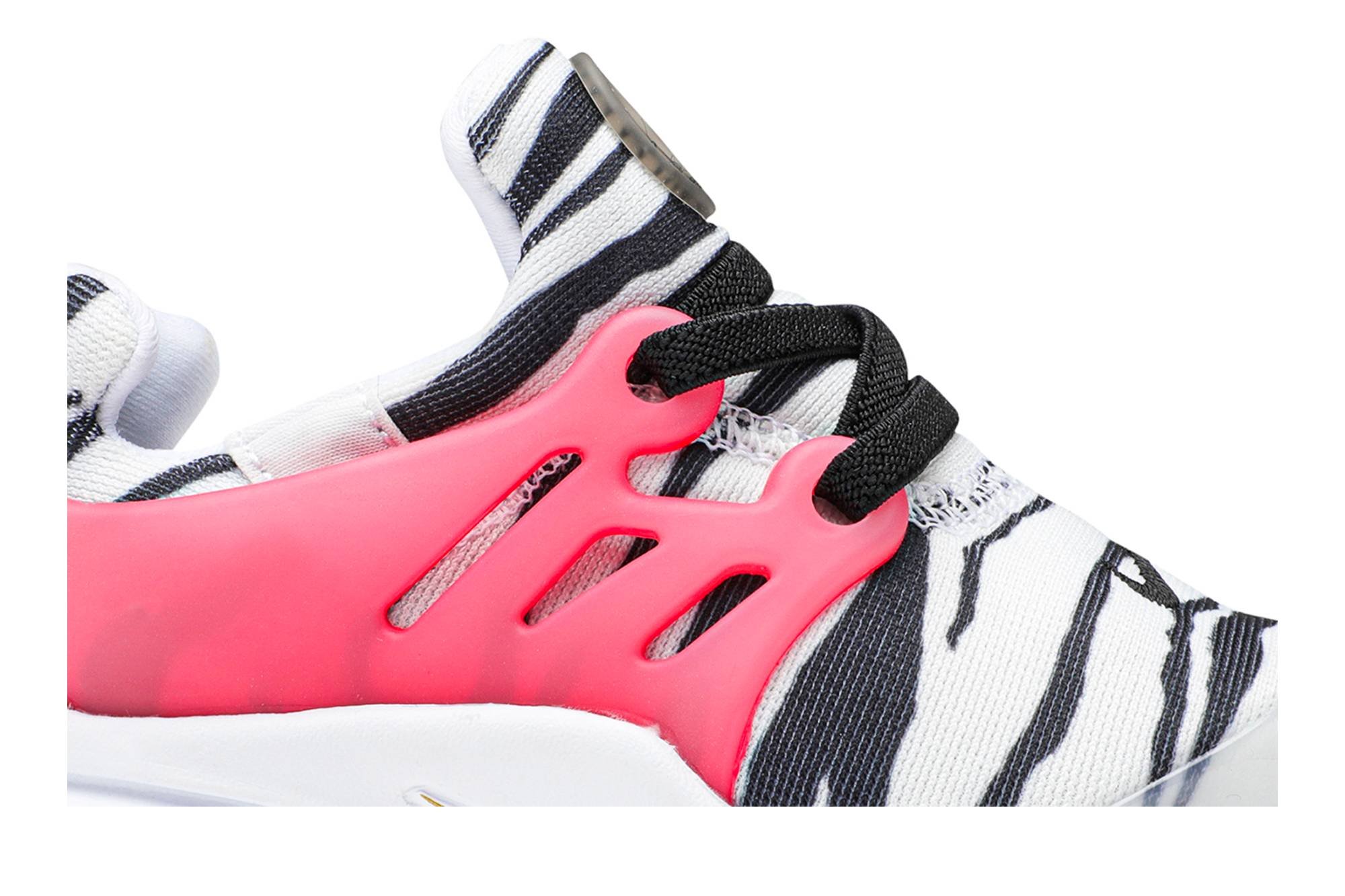 Order (TD) 나이키 에어 프레스토 '대한민국'  (40 characters) CW7461-100