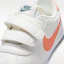 Sizing (TD) Nike Cortez Segel/Weiß/Mineralblau/Orange Frost IM2209-109
