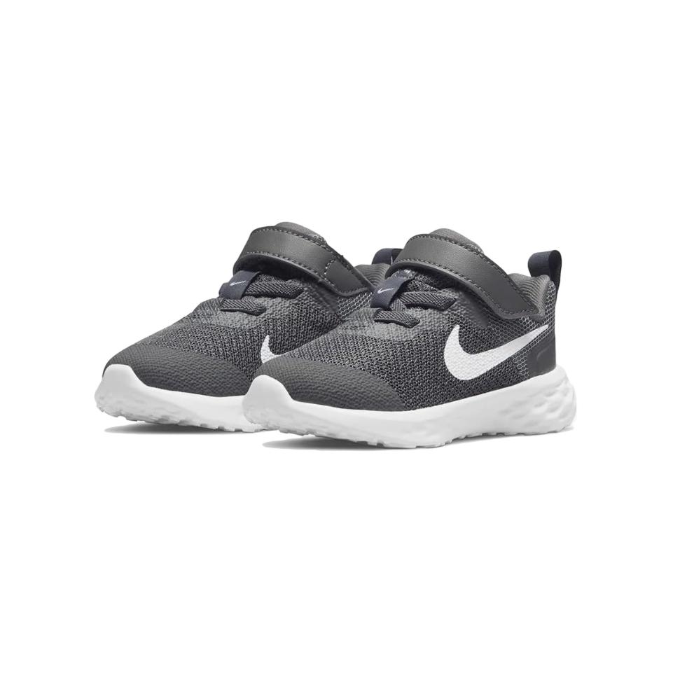 Lookbook (TD) Nike Downshifter 9 ''Cool Grey'' Herren Sneaker AR4137-004