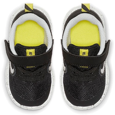 (W) Nike Downshifter 9 RW 'Hitam Putih Hijau' CI3915-001 Lookbook (W) Nike Downshifter 9 RW 'Hitam Putih Hijau' CI3915-001