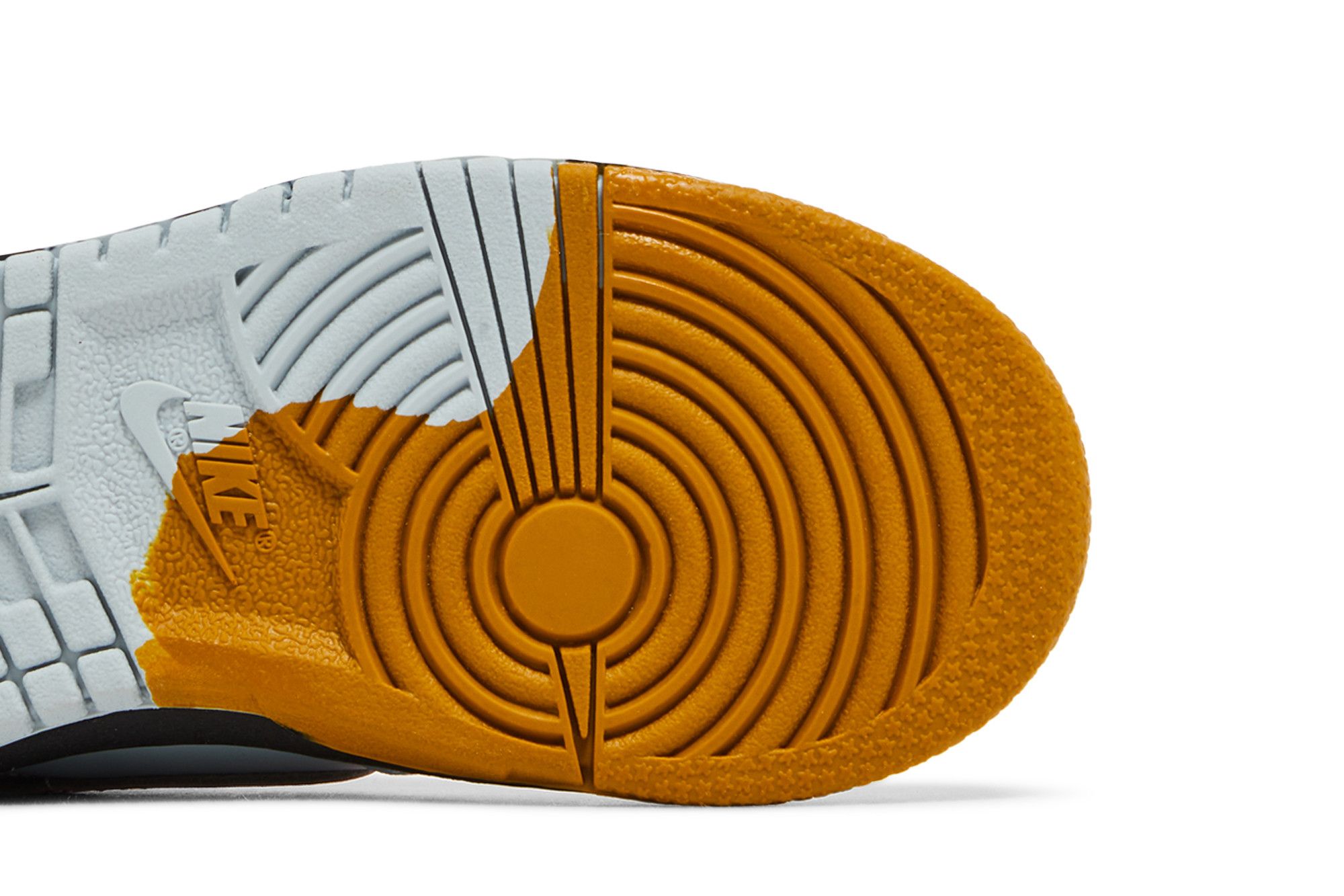 Purchase (TD) ナイキ ダンク ロー "ダンス" (Nike Dunk Low "Dansu") FN0029-100