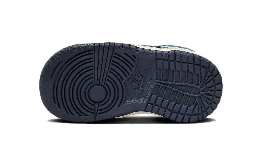 Shop (TD) ナイキ ダンク LOW "フットボールグレー/ミッドナイトネイビー" FB9107-002