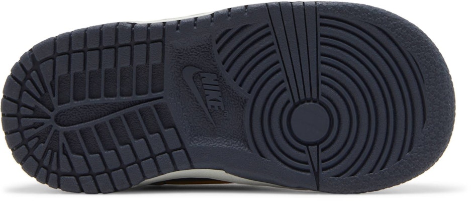 (TD) ナイキ ダンク LOW SE "カッパースウッシュ" DX1665-400 Shop (TD) ナイキ ダンク LOW SE "カッパースウッシュ" DX1665-400