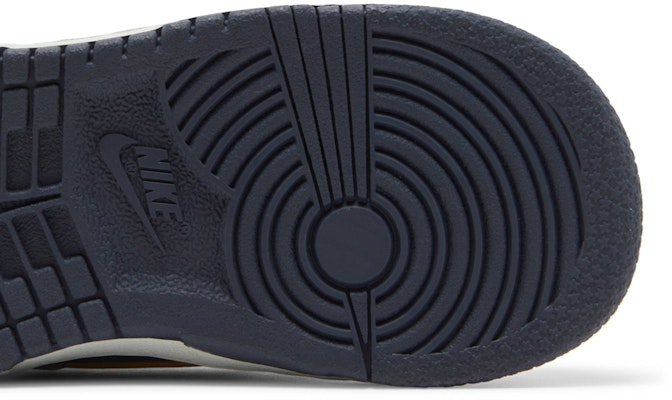 (TD) ナイキ ダンク LOW SE "カッパースウッシュ" DX1665-400 Purchase (TD) ナイキ ダンク LOW SE "カッパースウッシュ" DX1665-400