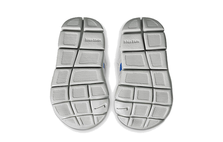 Shop 嬰兒 Nike Dynamo Free 低筒 運動休閒鞋 灰綠藍