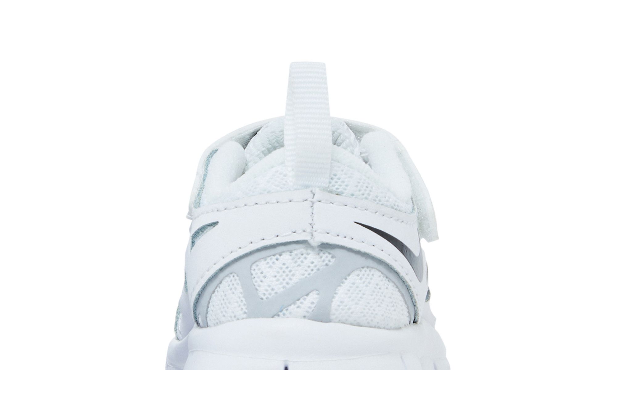 Sizing (TD) Nike Free Run 2 ''Bianco Nero'' DA2692-100
