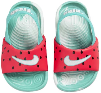 (TD) 나이키 카와 슬라이드 SE '수박' (Nike Kawa Slide SE 'Subak') DV3393-600 Lookbook (TD) 나이키 카와 슬라이드 SE '수박' (Nike Kawa Slide SE 'Subak') DV3393-600