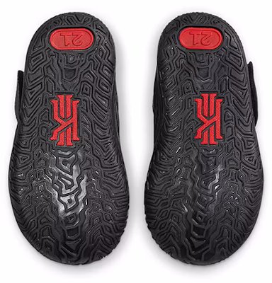 (TD) Nike Kyrie 7 ''Bred'' Basketbalschoenen CT4980-005 Details for (TD) Nike Kyrie 7 ''Bred'' Basketbalschoenen CT4980-005