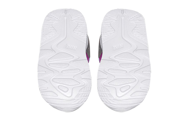 Shop (TD) Nike LD Victory ''Gunsmoke Aurora Grün'' AT5606-006