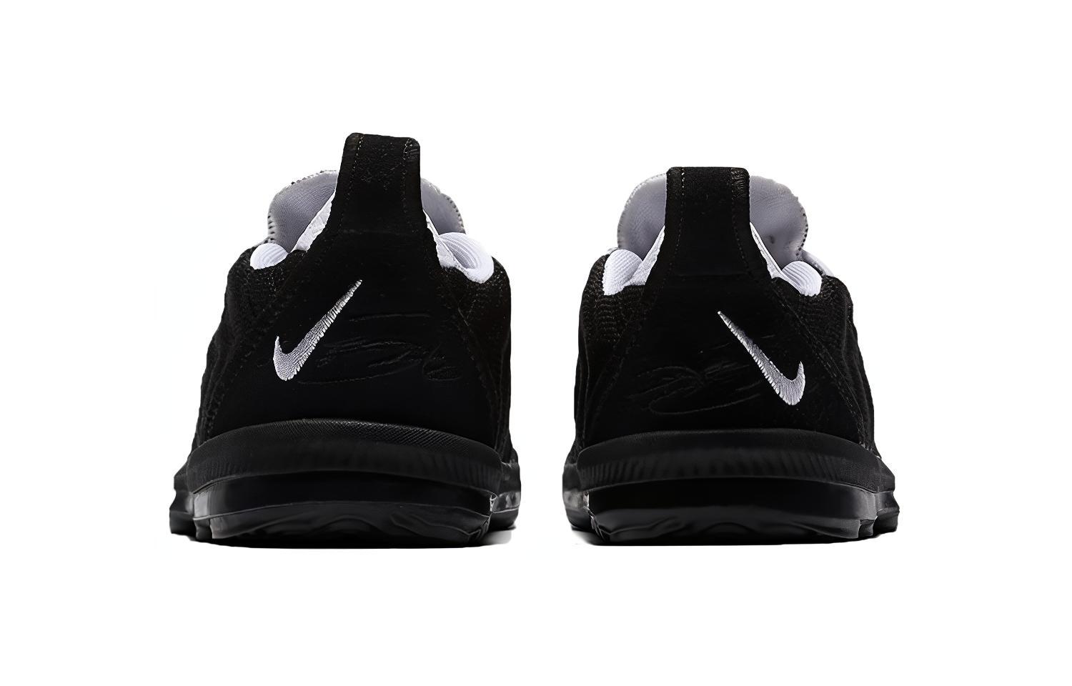 Shop 【TD嬰童】Nike LeBron XVI 4H 詹皇16 黑白