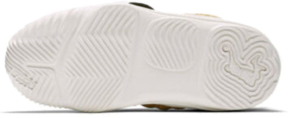 (Toddler) Nike LeBron 16 'Little Big Cats' AT5709-700 Details for (Toddler) Nike LeBron 16 'Little Big Cats' AT5709-700