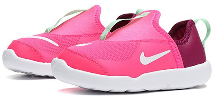 (Toddler) Nike Lil' Swoosh Low-Top Running Shoes AQ3114-600 Lookbook (Toddler) Nike Lil' Swoosh Low-Top Running Shoes AQ3114-600