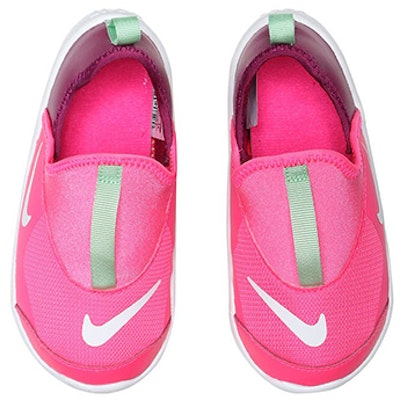 (Toddler) Nike Lil' Swoosh Low-Top Running Shoes AQ3114-600 Shop (Toddler) Nike Lil' Swoosh Low-Top Running Shoes AQ3114-600