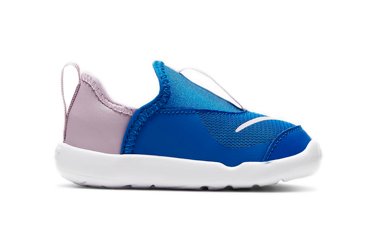 Order (TD) Nike Lil'' Swoosh Hellblau AQ3113-406