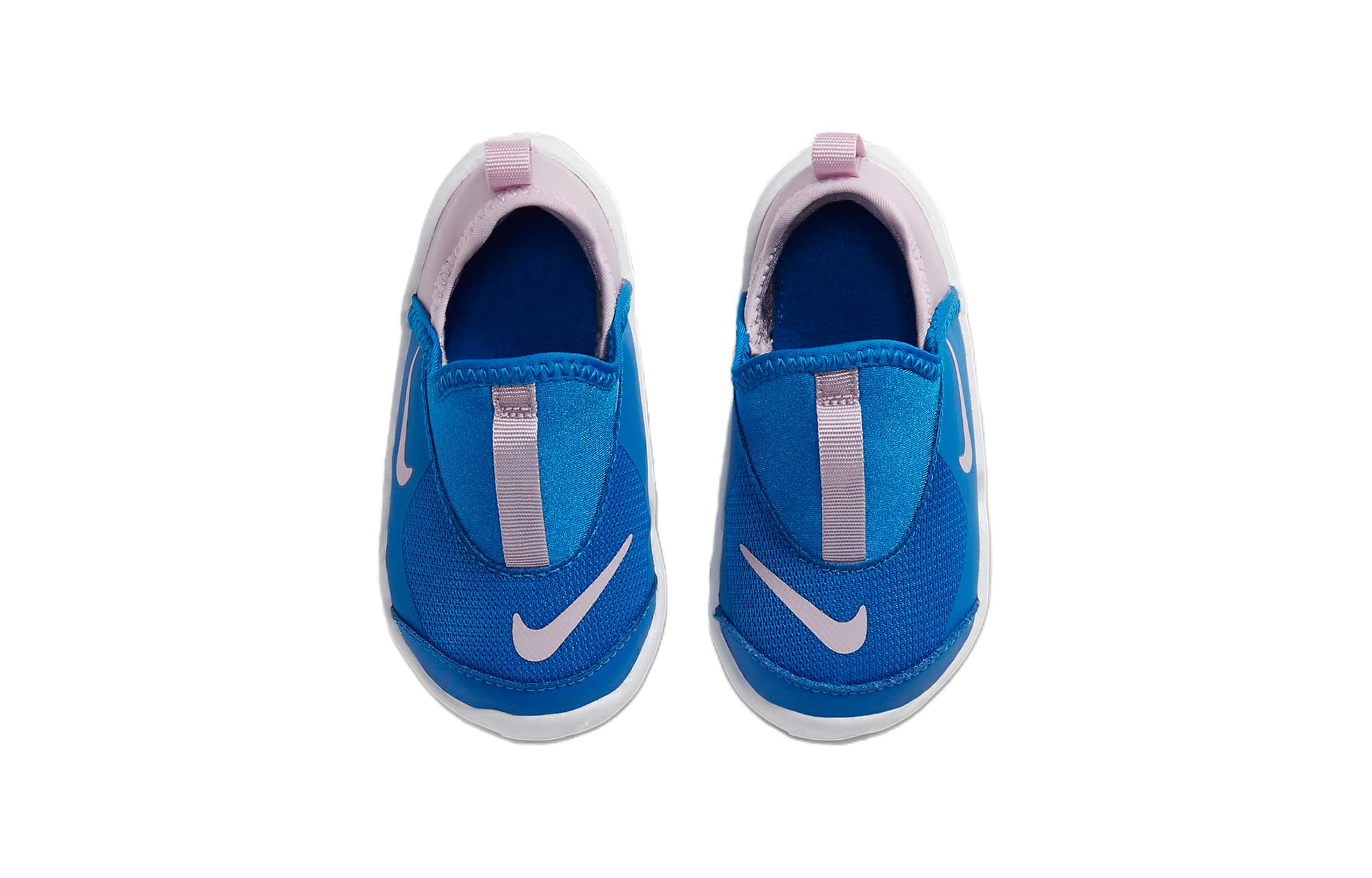 Shop (TD) Nike Lil'' Swoosh Hellblau AQ3113-406
