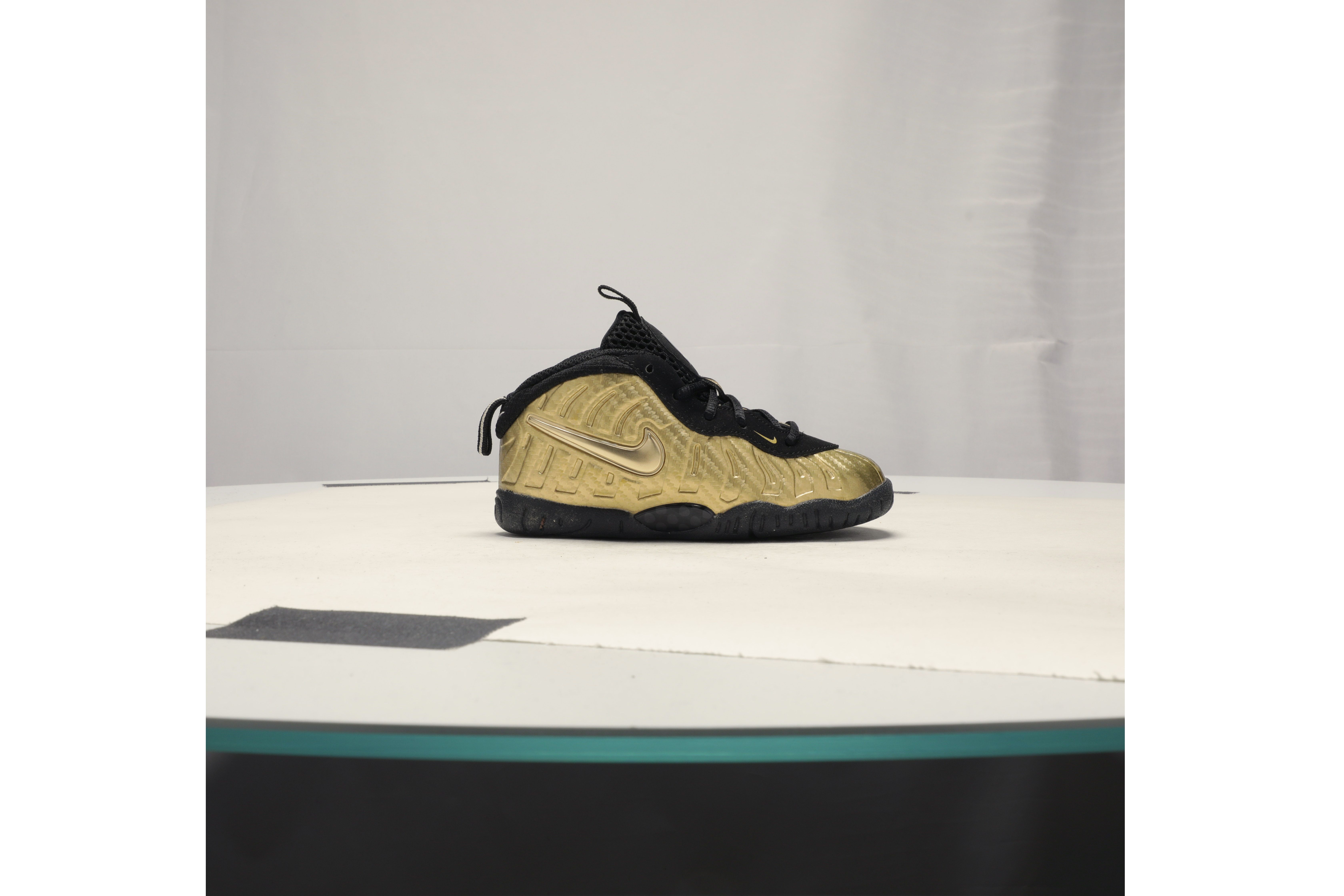 (Toddler) Nike Little Posite Pro 'Metallic Gold' 843769-701