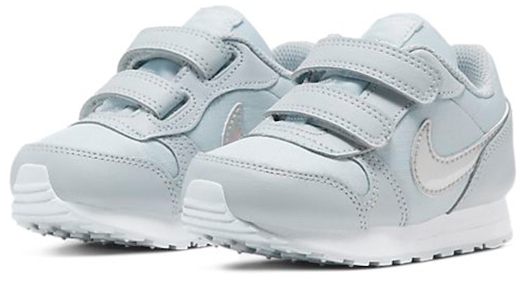 (TD) Nike MD Runner 2 FP Azul Claro CW3550-400 Lookbook (TD) Nike MD Runner 2 FP Azul Claro CW3550-400