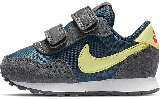 toddler-nike-md-valiant-deep-ocean-limelight-cn-8560-400