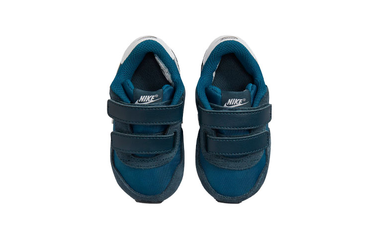 Shop TD 嬰童 Nike MD Valiant 低幫跑步鞋 藍白
