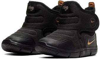 (TD) Nike Novice Boot 'Hitam Emas Metalik' AV8338-001 Lookbook (TD) Nike Novice Boot 'Hitam Emas Metalik' AV8338-001