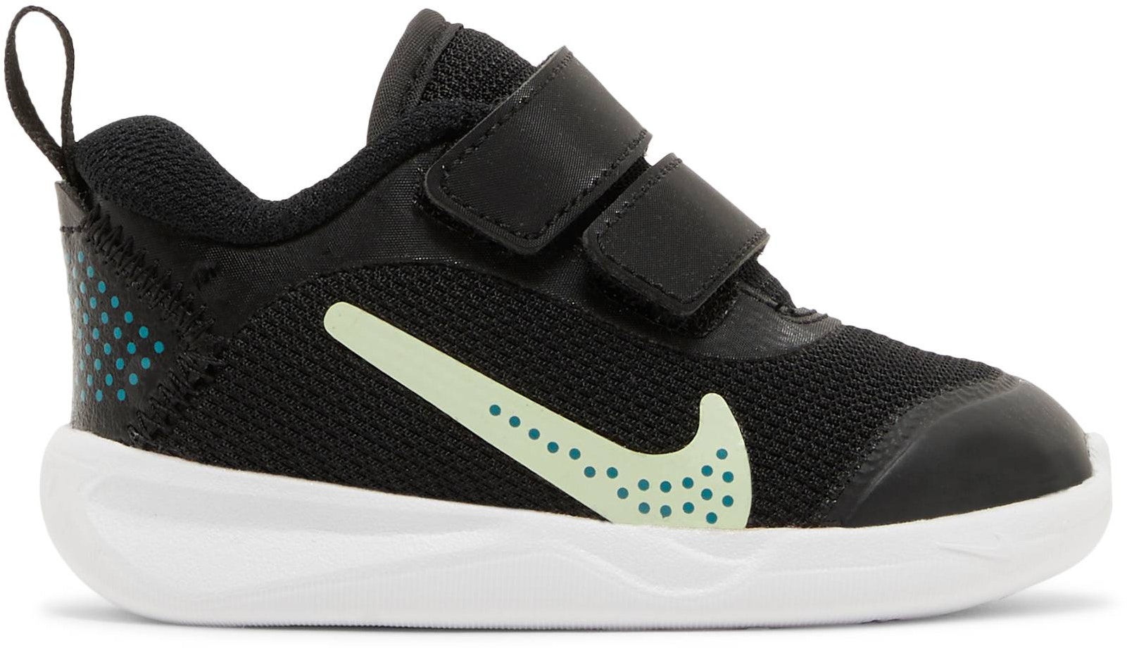 nike-omni-multi-court-black-barely-volt-td