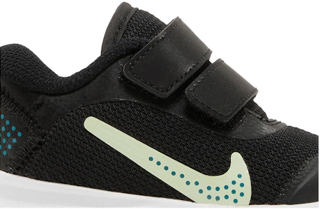 (TD) Nike Omni Multi-Court 'Hitam Barely Volt' DM9028-003 Order (TD) Nike Omni Multi-Court 'Hitam Barely Volt' DM9028-003