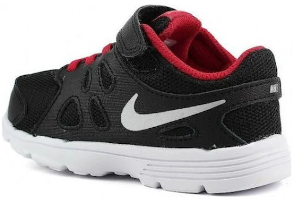 (TD) Nike Revolution 2 ''Zwart Rood'' 555084-020 Lookbook (TD) Nike Revolution 2 ''Zwart Rood'' 555084-020