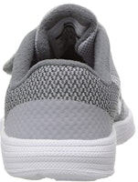 【TD嬰童】Nike Revolution 3 灰白 Lookbook 【TD嬰童】Nike Revolution 3 灰白