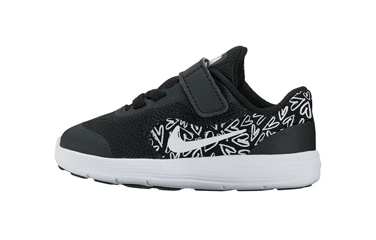 (Toddler) Nike Revolution 3 Print 'Black Hearts' 870048-001