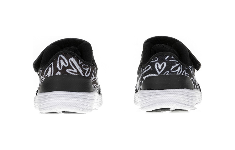 Lookbook (TD) Nike Revolution 3 Print ''Cuori Neri'' 870048-001