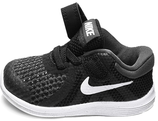 (TD) Nike REVOLUTION 4 (TDV) 'Negro' 943304-006 Lookbook (TD) Nike REVOLUTION 4 (TDV) 'Negro' 943304-006