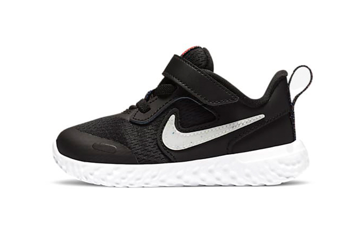 Buy (TD) 나이키 레볼루션 5 SE '블랙 화이트' CZ6523-005