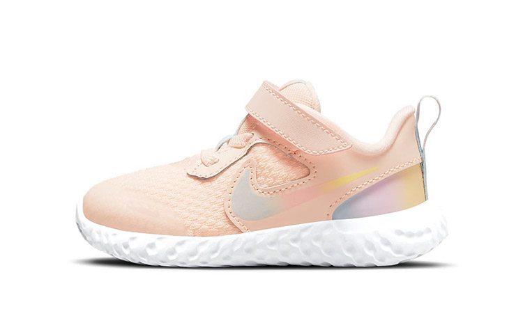 (TD) Nike Revolution 5 SE 'Crimson Tint Multi'