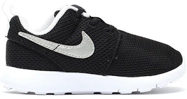 (TD) Nike Roshe One 'Hitam Perak Metalik' 749430-021 Order (TD) Nike Roshe One 'Hitam Perak Metalik' 749430-021